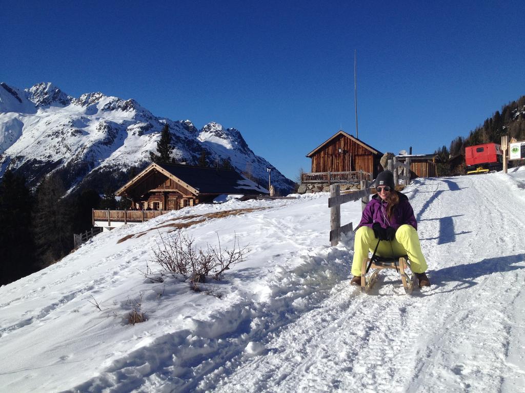 Appartementhaus Nadine Langenfeld Luaran gambar