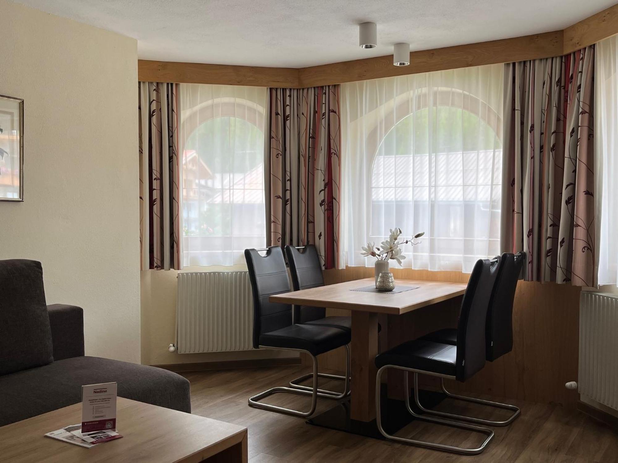Appartementhaus Nadine Langenfeld Luaran gambar