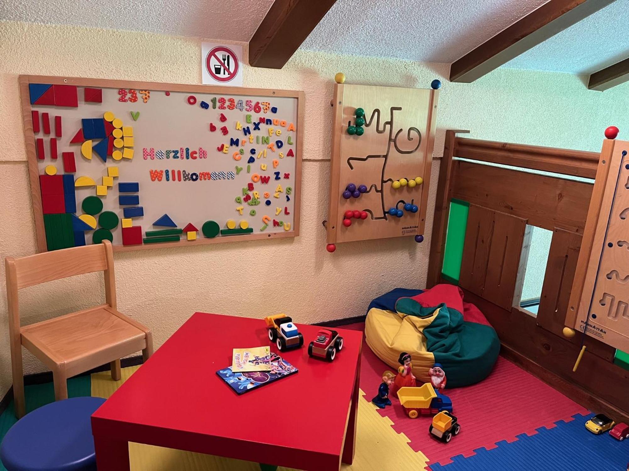 Appartementhaus Nadine Langenfeld Luaran gambar